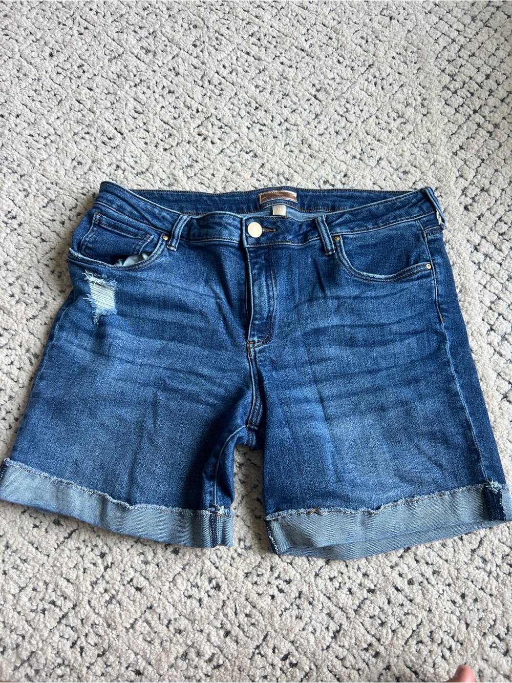 Kut from the Kloth Medium Blue Cuffed Jean Shorts